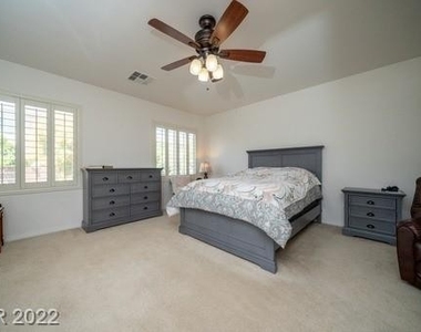 7423 Bretton Oaks Street - Photo Thumbnail 15