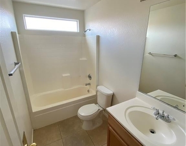 4115 Sparrow Rock Street - Photo Thumbnail 21