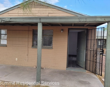 2733- 2735 S Sunland Vista - Photo Thumbnail 0