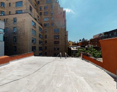 12 West 85th Street - Photo Thumbnail 1