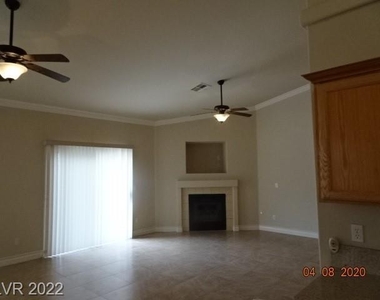 1704 Taraway Drive - Photo Thumbnail 23