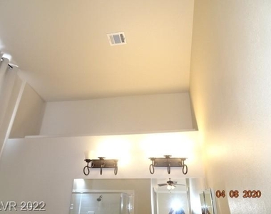 1704 Taraway Drive - Photo Thumbnail 29