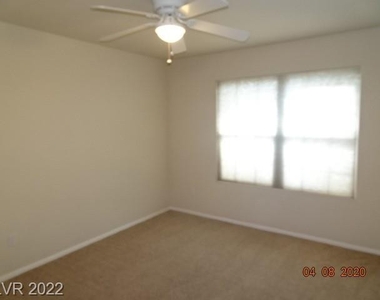 1704 Taraway Drive - Photo Thumbnail 38