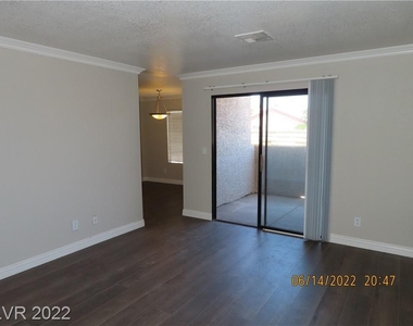 2700 North Rainbow Boulevard - Photo Thumbnail 2