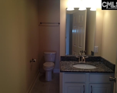 1305 Oakland Avenue - Photo Thumbnail 6