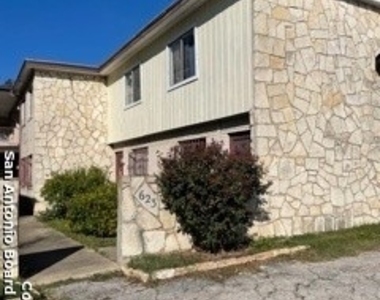 623 Donaldson - Photo Thumbnail 1