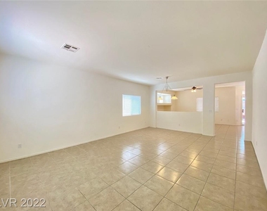 11161 Montagne Marron Boulevard - Photo Thumbnail 3