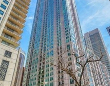 33 W Ontario Street - Photo Thumbnail 0