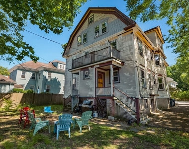 93 Moraine Street - Photo Thumbnail 15