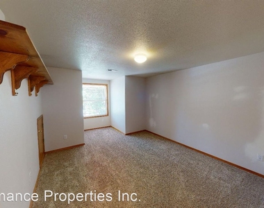 17190 Sw Watercrest Court - Photo Thumbnail 16