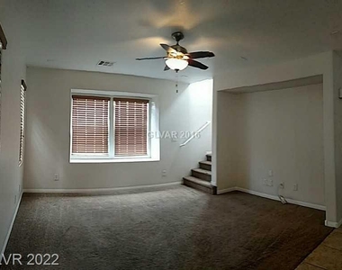 10571 Mann Street - Photo Thumbnail 1