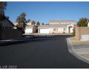 5320 Cholla Blossom Court - Photo Thumbnail 1