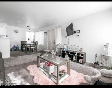 3155 Casey Drive - Photo Thumbnail 11