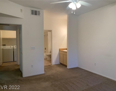 8250 North Grand Canyon Drive - Photo Thumbnail 19