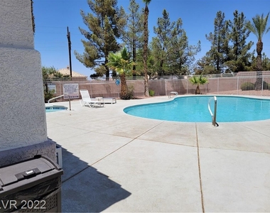 455 Temple Canyon Place - Photo Thumbnail 27