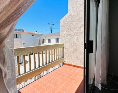 1171 Stanford St. # 4 - Photo Thumbnail 20