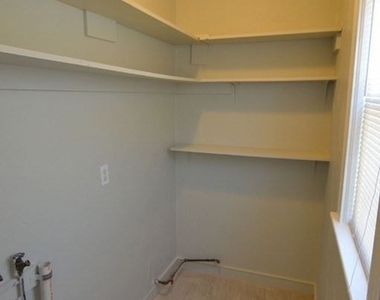 28 Taft St Apt 2 - Photo Thumbnail 13