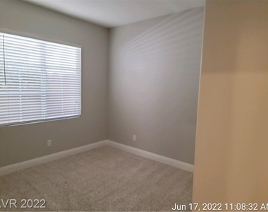 9829 Lime Tree Street - Photo Thumbnail 21