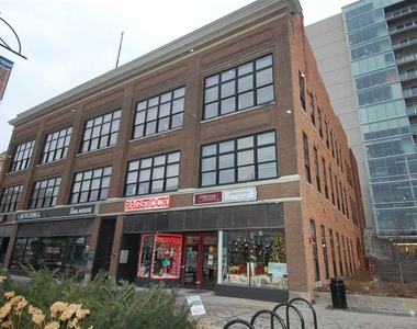 209 E Washington St - Photo Thumbnail 25