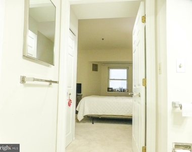 900 N Taylor St #2110 - Photo Thumbnail 20