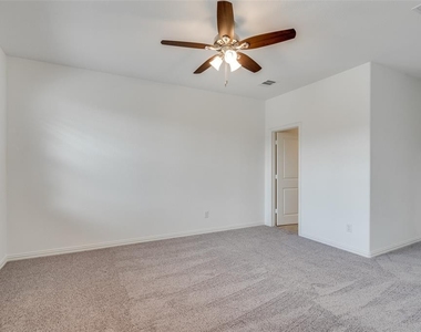 9815 Romo Street - Photo Thumbnail 21