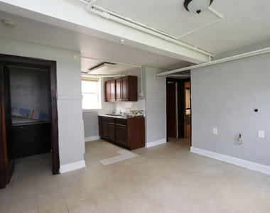 2813 S Spaulding Avenue - Photo Thumbnail 1