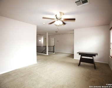 1410 Camden Cove - Photo Thumbnail 19