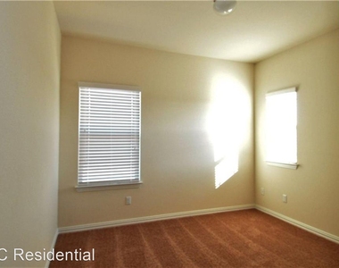 504 Cerrito Cv - Photo Thumbnail 19