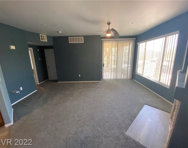 7107 South Durango Drive - Photo Thumbnail 12