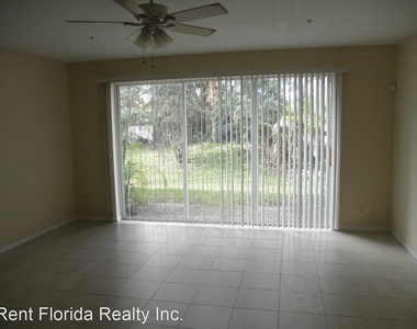 997 Pipers Cay Drive - Photo Thumbnail 1