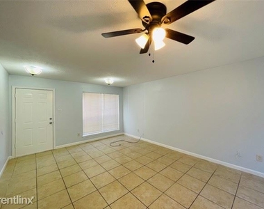 5602 Ingomar Way - Photo Thumbnail 4