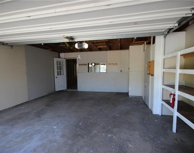 3607 Ivory Way - Photo Thumbnail 20