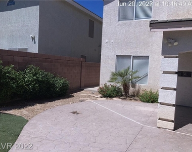 8064 Coronado Coast Street - Photo Thumbnail 44