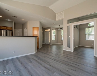 8036 Arcadian Lane - Photo Thumbnail 8