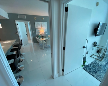 6801 Collins Ave - Photo Thumbnail 20