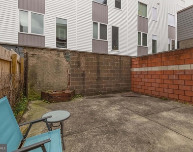 954 Shackamaxon Street - Photo Thumbnail 13