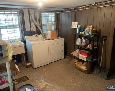 19 Glenwood Avenue - Photo Thumbnail 19