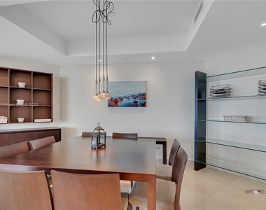 848 Brickell Key Dr - Photo Thumbnail 1