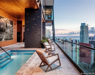 1451 Brickell Ave - Photo Thumbnail 29