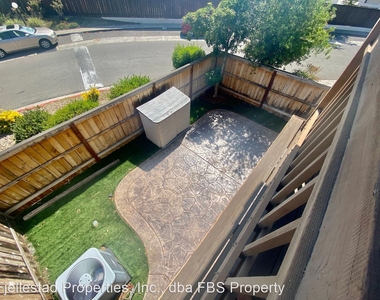 1651 S Juniper St #16 - Photo Thumbnail 18