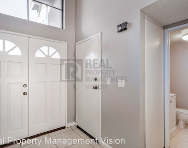 14200 Foothill Blvd #21 - Photo Thumbnail 1