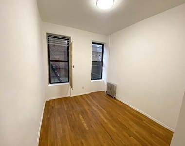 342 East 15 Street - Photo Thumbnail 7