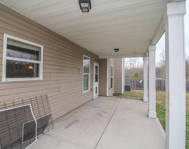 2733 Huntcliffe Drive - Photo Thumbnail 29