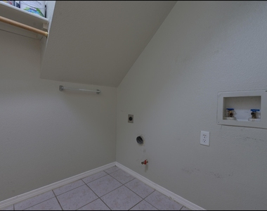 3720 Leticia Street - Photo Thumbnail 38