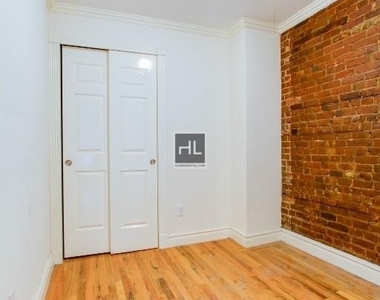 221 Mott Street - Photo Thumbnail 3