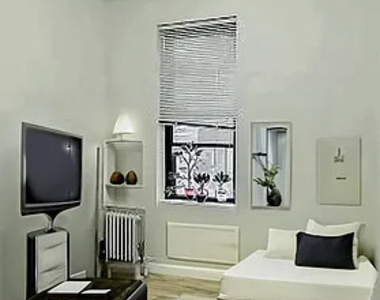 326 East 58th Street - Photo Thumbnail 2