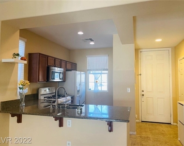 9149 White Rock Peak Street - Photo Thumbnail 11