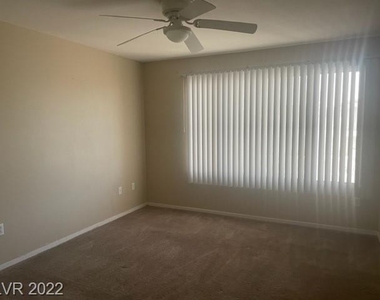 5710 East Tropicana Avenue - Photo Thumbnail 11