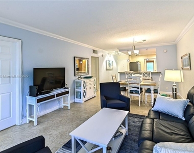 1501 S Ocean Blvd - Photo Thumbnail 5