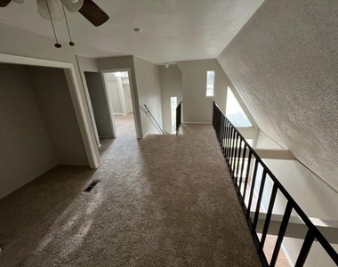 2156 Fleur De Lis Court - Photo Thumbnail 9